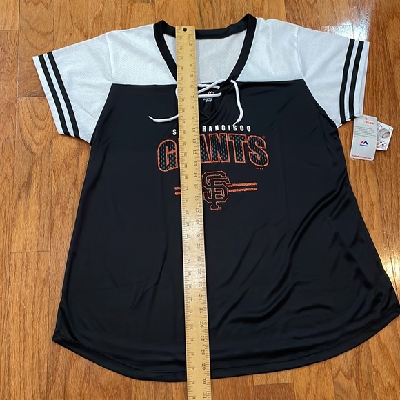 Woman’s shirt sleeve 1x Majestic San Francisco Giants top sparkle NWT Baseball - Picture 7 of 13